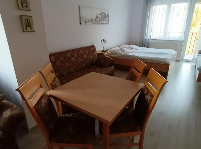 Marcela * كارباش